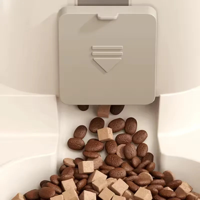 Pet large-capacity feeder integrated automatic water dispenser cat food bowl
