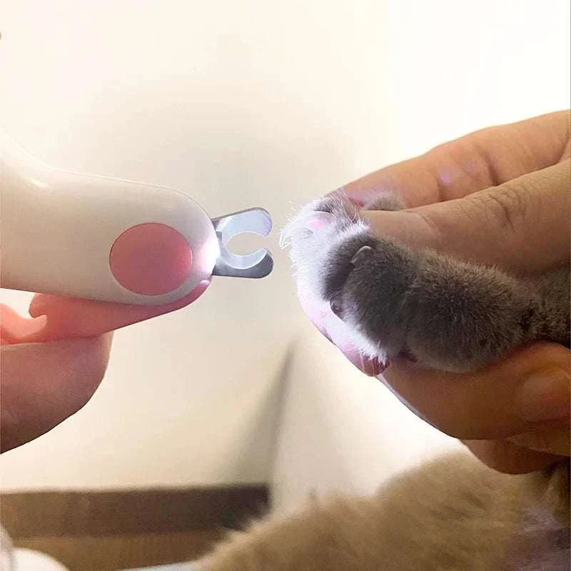 dog nail clippers